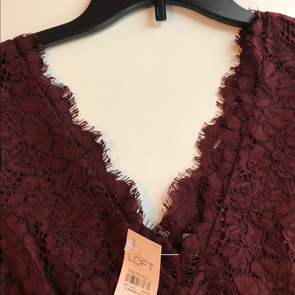 Burgundy lace cocktail dress BNWT - Picture 4 of 5